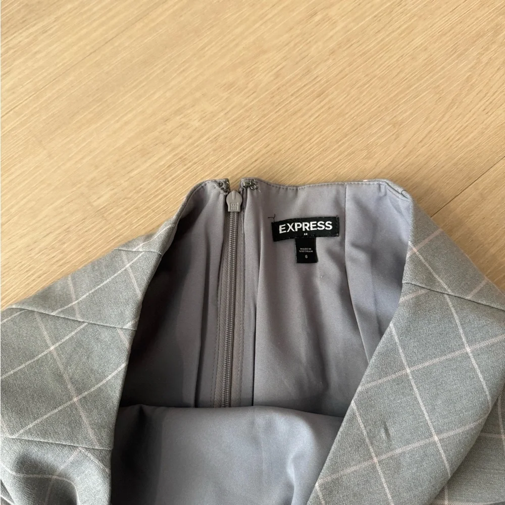 Express Gray Plaid Pencil Skirt